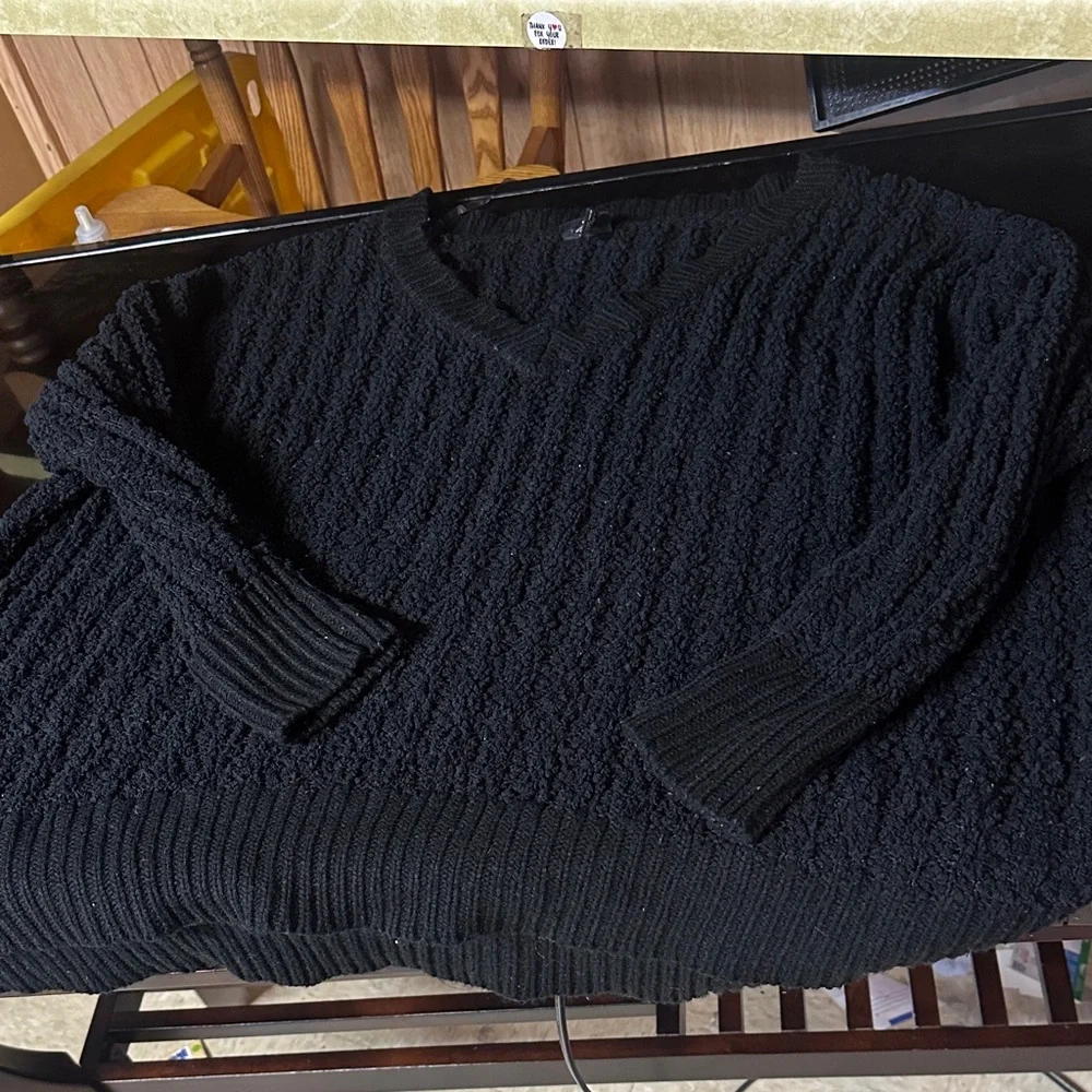 12 clothing pieces - Picture 10 of 14